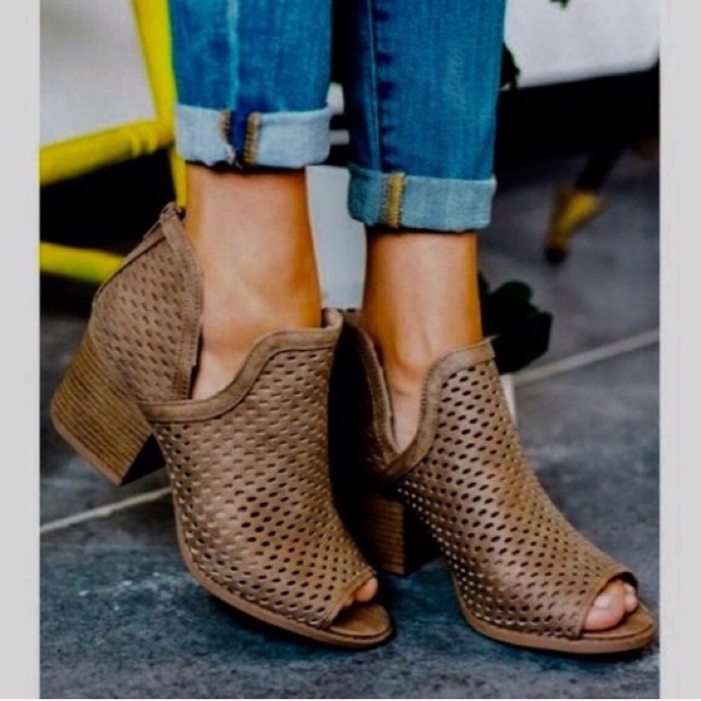 JUSTINE Booties